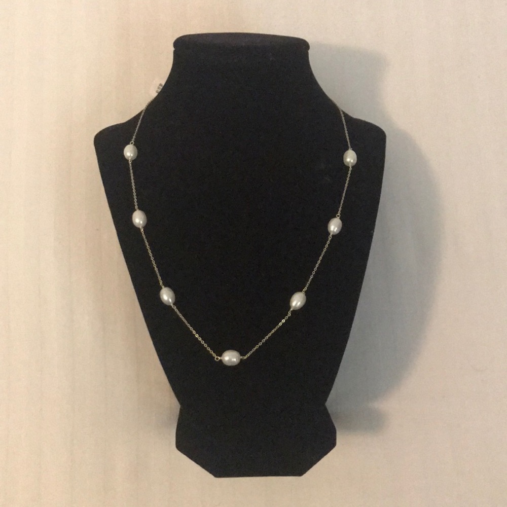 Pearl necklace